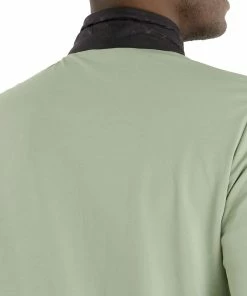 Calvin Klein Malden Hybrid Jacket - Cameo Green -Second Hand Clubs Sales calvin klein malden hybrid jacket cameo green 4