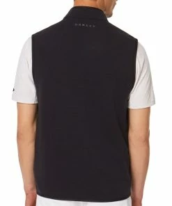 Oakley Range Vest 2.0 - Blackout -Second Hand Clubs Sales oakley range vest 2.0 blackout 4 1 1 4