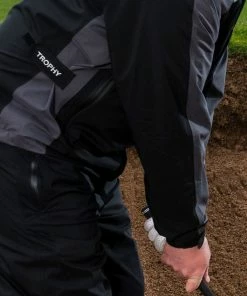 ProQuip Golf Trophy Waterproof Jacket - Black -Second Hand Clubs Sales trophy black 3